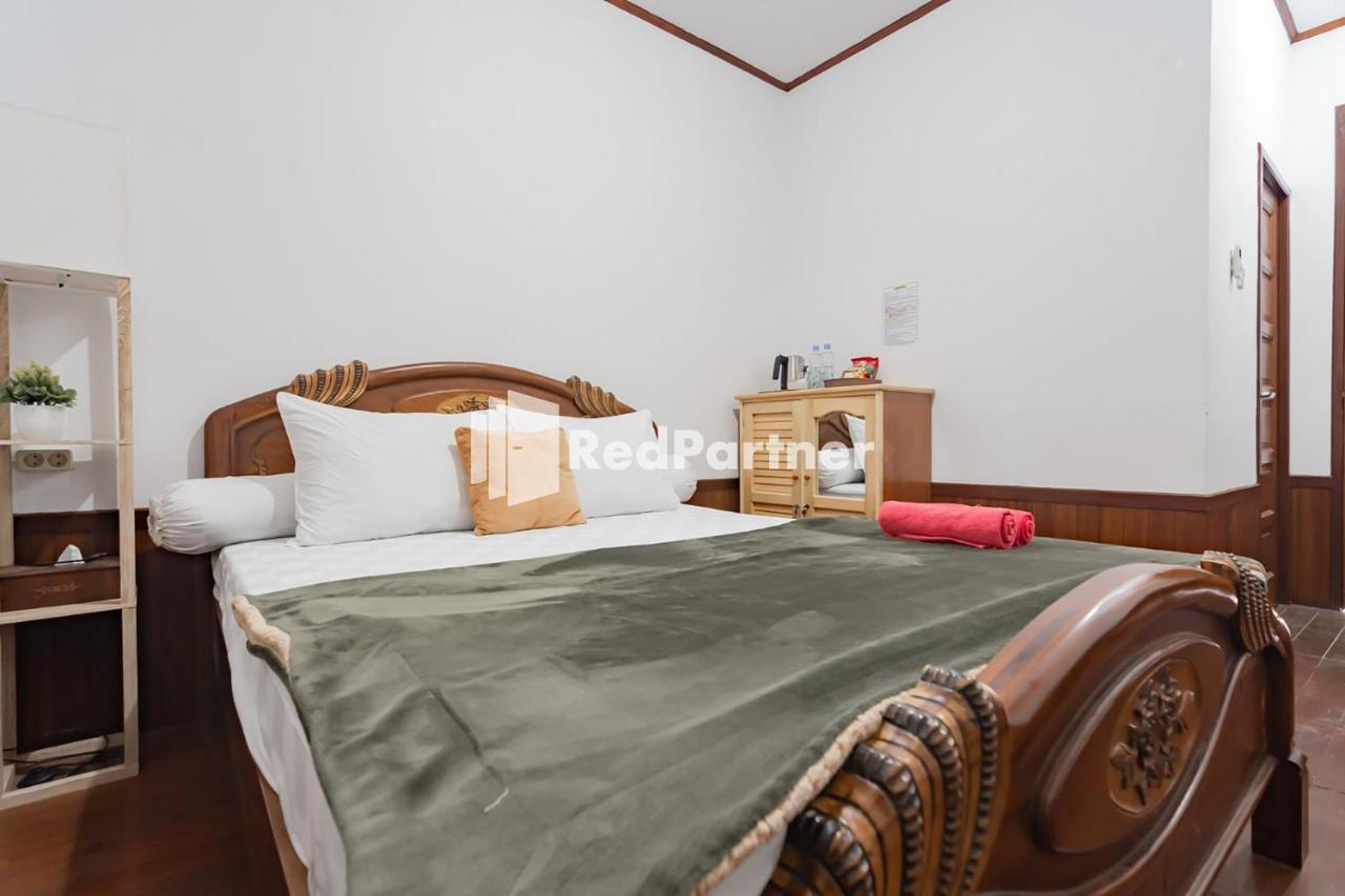 Langkar Guest House Syariah Mitra Reddoorz サマリンダ エクステリア 写真